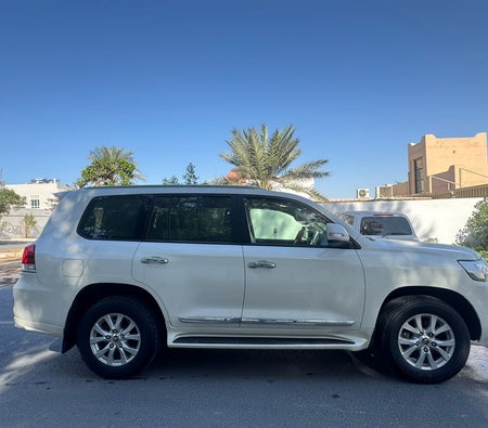Kullanılmış Toyota Land Cruiser 4.6L içinde Dubai