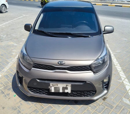 Usado Kia Picanto EX en Ajman