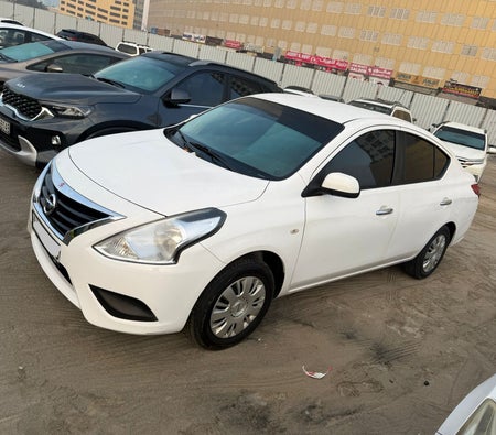 Usato Nissan Sole SV in Dubai