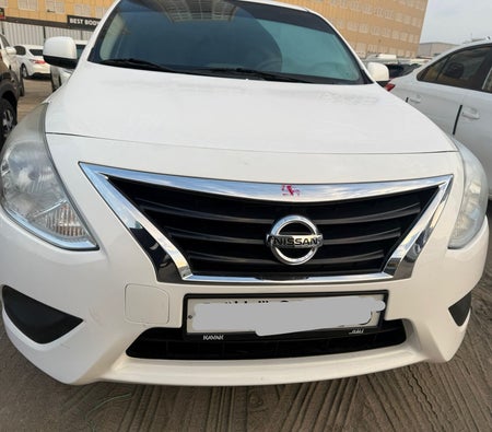 Gebruikt Nissan Zonnig SV in Dubai
