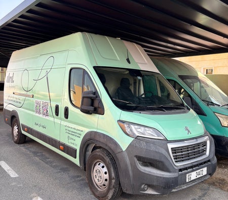 Usato Peugeot Boxer L4H3 in Dubai