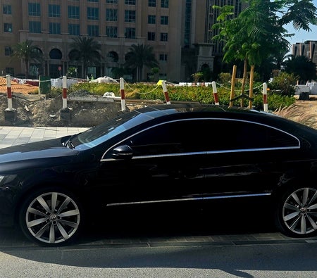 Usato Volkswagen CC 3.6L V6 4Motion Executive in Dubai