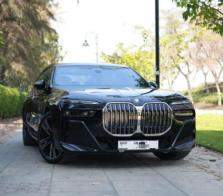 二手 宝马 735i M SPORT 在 迪拜
