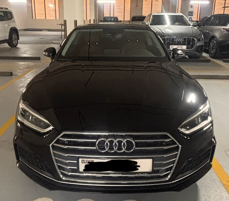 Usato Audi A5 Coupe  in Dubai