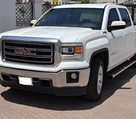Used GMC Sierra 1500 SLE in Dubai