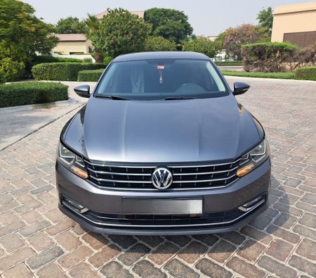 Gebruikt Volkswagen Passat S in Dubai