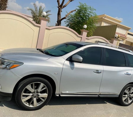 Used Nissan Pathfinder SV in Dubai