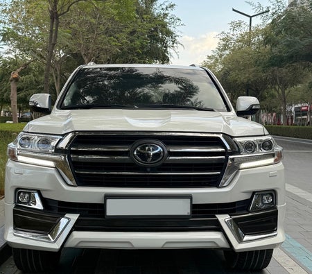 Gebruikt Toyota Land Cruiser VXR V8  in Dubai