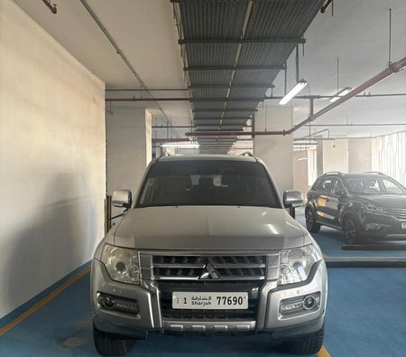 Kullanılmış Mitsubishi Pajero 4WD 5 Door Top Line içinde Dubai