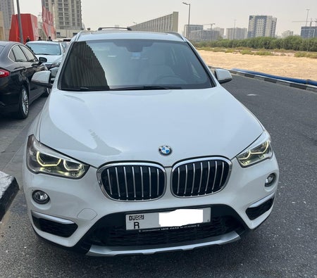 Gebraucht BMW X1 xDrive28i in Dubai