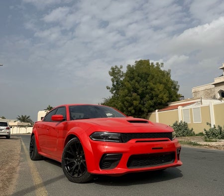 二手 Dodge Charger V6  在 迪拜