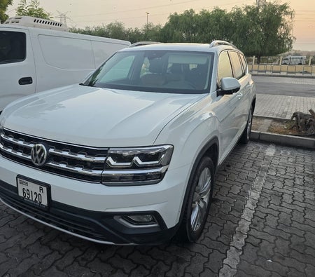 Used Volkswagen Teramont Highline in Dubai