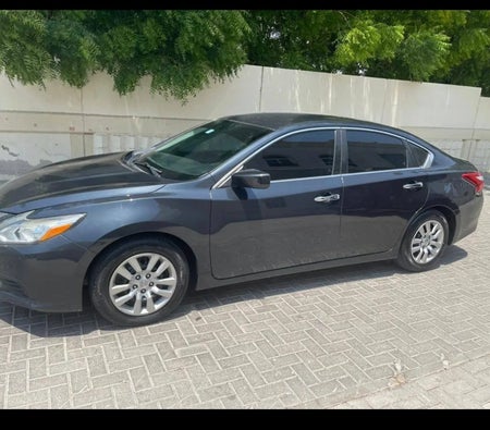 Used Nissan Altima 2.5 S in Ajman