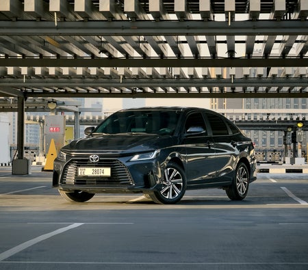 二手 丰田 Yaris G 在 迪拜