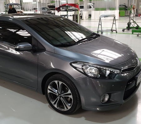 Gebraucht Kia Cerato in Dubai