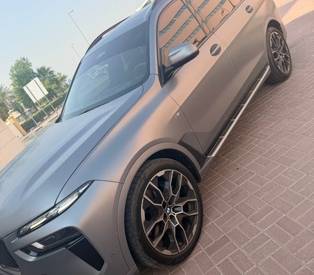 Utilisé BMW X7 40I  en Dubai
