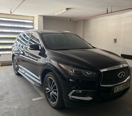 Usado Infiniti QX60 Mid en Dubai