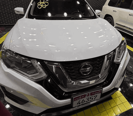 Used Nissan Rogue SV in Ajman
