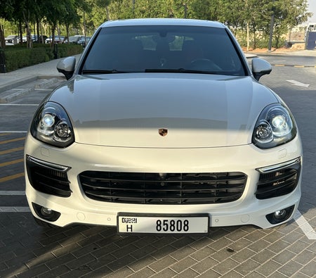Gebruikt Porsche Cayenne S in Ras Al Khaimah