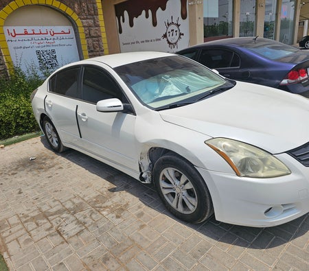 مستعملة نيسان Altima 2.5 S في دبي