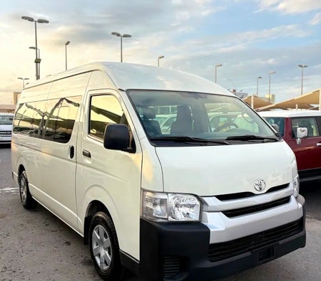 Toyota Hiace GL 2014, photo 1 of 4