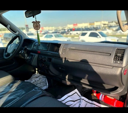 Toyota Hiace GL 2014, photo 3 of 4