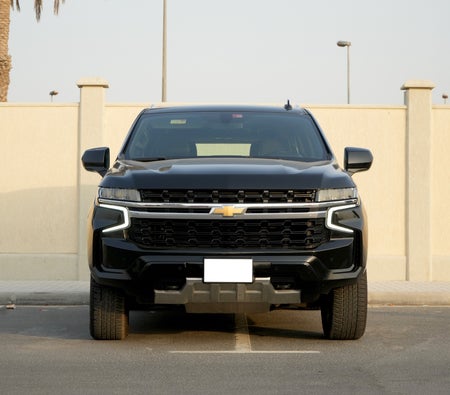 Chevrolet Suburban 1500 LS 2021, photo 1 of 4