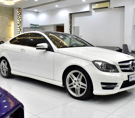 Mercedes Benz C250 2015, photo 3 of 4