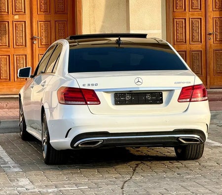 奔驰 E 350d AMG Line 2014, photo 4 of 4