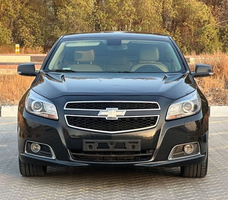 Black Chevrolet Malibu 2016