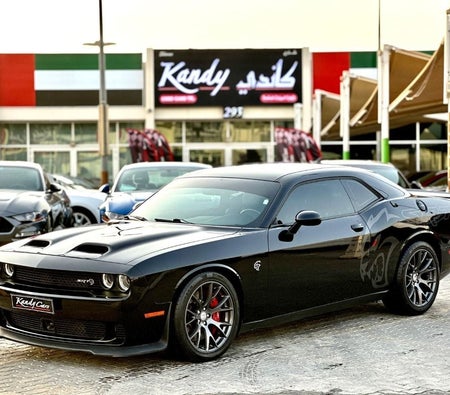Schwarz Dodge Challenger 2020 Schwarz Dodge Challenger 2020