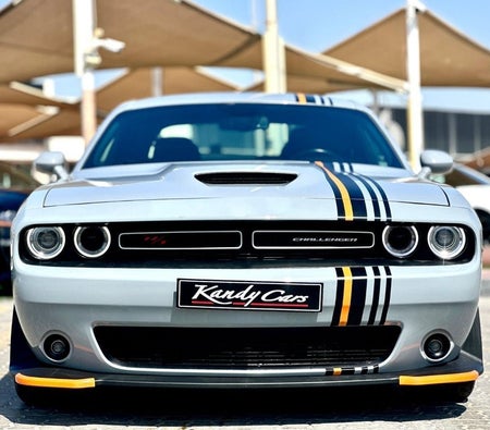 Dodge Challenger  2021, photo 2 of 4