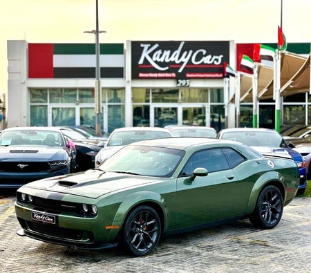 Dodge Challenger  2021, photo 1 of 4