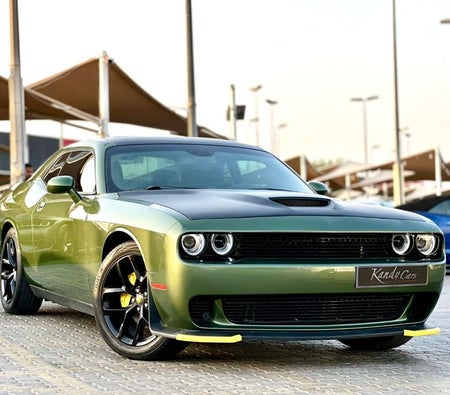 Dodge Challenger  2022, photo 3 of 4