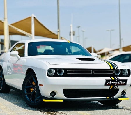 Dodge Challenger  2022, photo 3 of 4