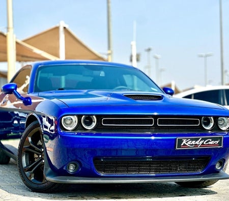 Dodge Challenger  2022, photo 3 of 4
