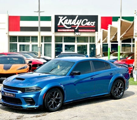 Голубой Dodge Charger 2023 год Голубой Dodge Charger 2023 год
