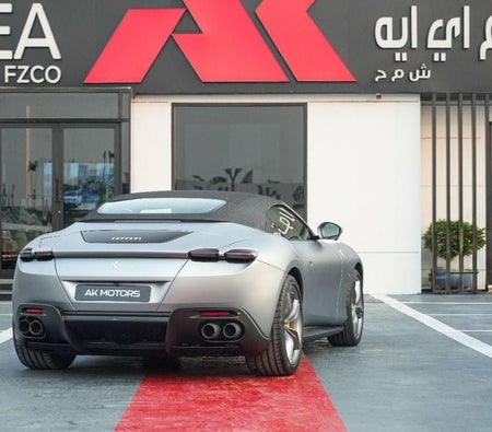 Gris Ferrari SF90 Stradale 2026