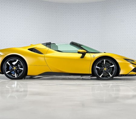 Ferrari SF90 Stradale  2023, photo 3 of 4