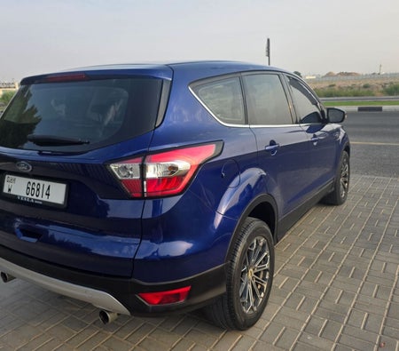 Blau Ford Escape 2018