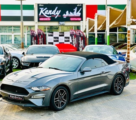 Ford Mustang  2021, photo 1 of 4
