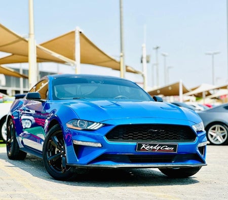 Ford Mustang  2021, photo 3 of 4