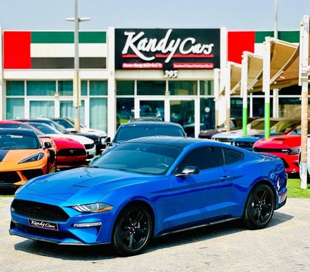 Голубой Ford Mustang 2021 год Голубой Ford Mustang 2021 год