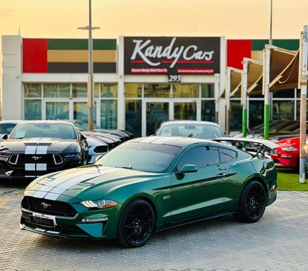 Ford Mustang 2022, photo 1 of 4