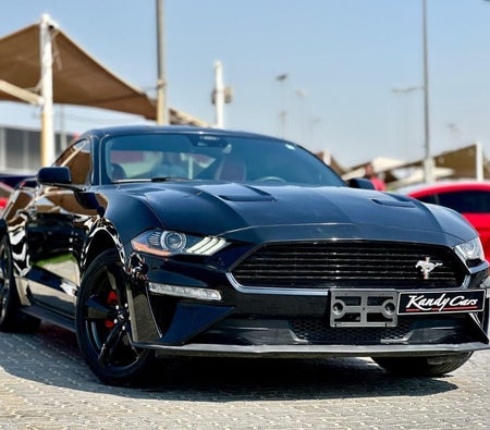 Ford Mustang  2022, photo 3 of 4