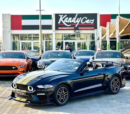 Ford Mustang  2022, photo 1 of 4