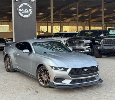 Silver Ford Mustang 2024