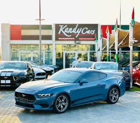 Голубой Ford Mustang 2024 год Голубой Ford Mustang 2024 год