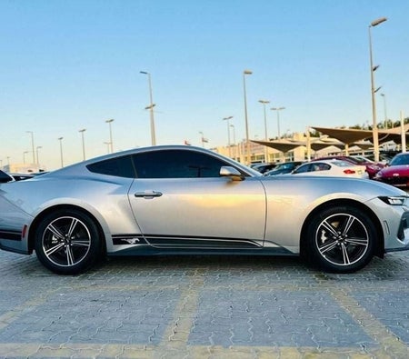 Ford Mustang  2024, photo 4 of 4