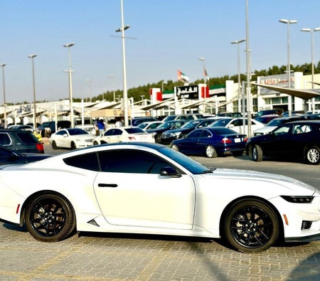 Ford Mustang  2025, photo 4 of 4